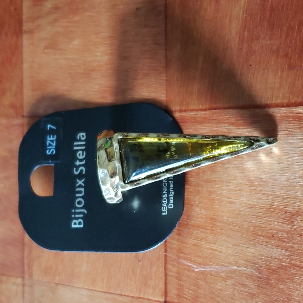 Bijoux Stella Statement Ring Size 7